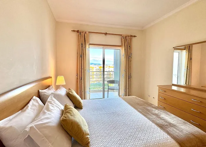 Praia Da Rocha, 502, Charming Apartment, Air Conditioning, Swimming Pool,Free Wifi, Faia By Ig Apartment