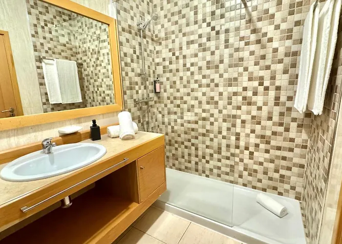 Da Rocha, 502, Charming Apartment, Air Conditioning, Swimming Pool,free Wifi, Faia By Ig Апартаменты *